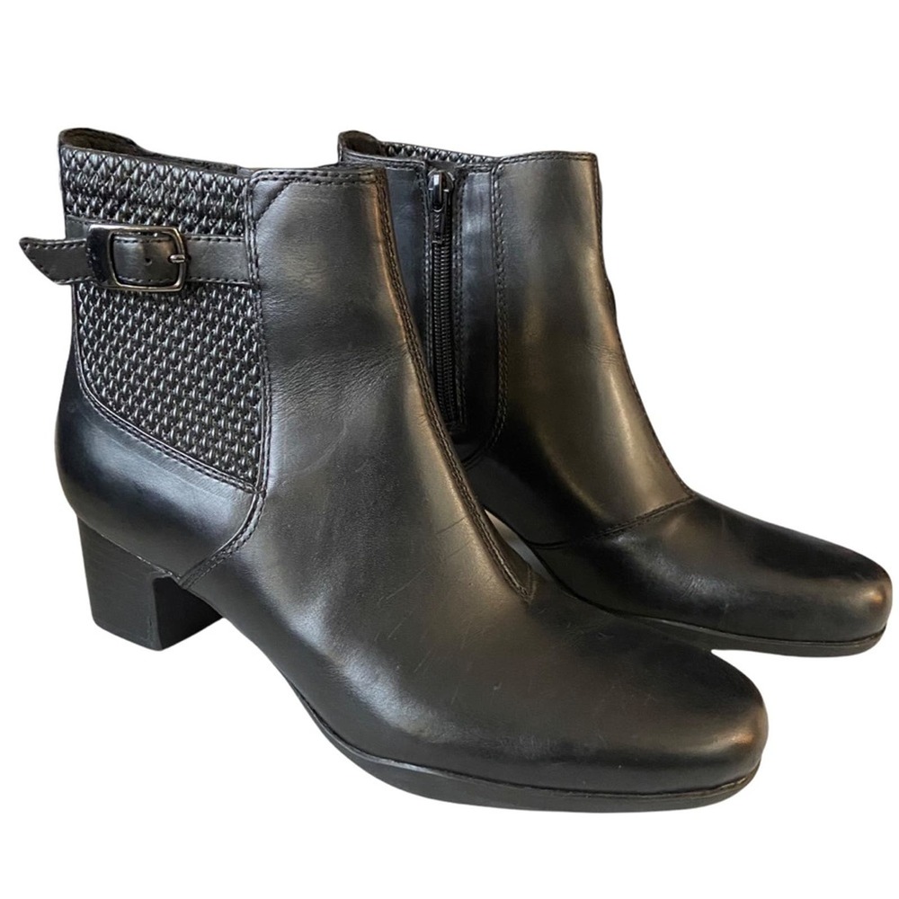 Clarks Artisan Rosalyn Lara Black Leather Stacked Block Heel Ankle Boot Narrow